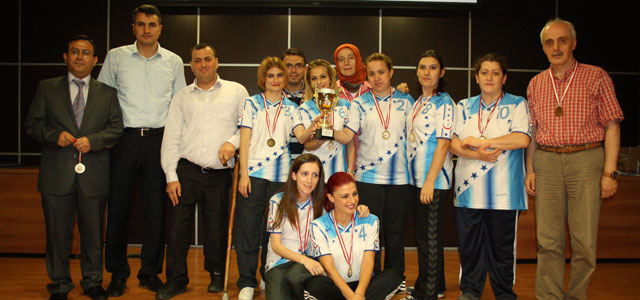 Kurumlar arası turnuvalarda başarılı olanlar ödüllendirildi