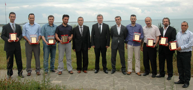 Tayini çıkan emniyet personellerine veda kahvaltısı