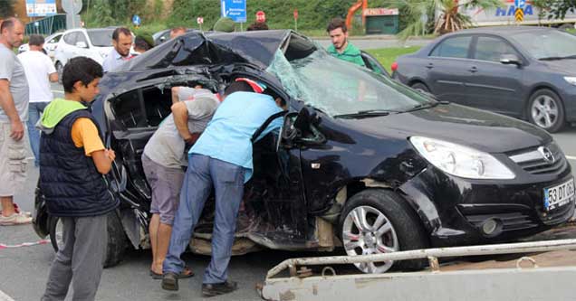 Rize'de trafik kazası: 1 ölü, 3 yaralı