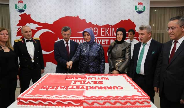 Rize'de Cumhuriyet Resepsiyonu düzenlendi