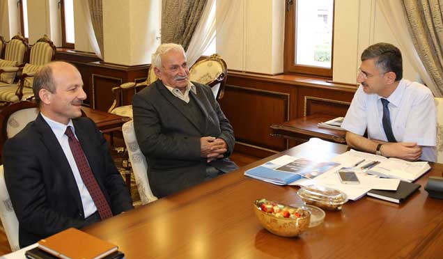 Atma Türkü Ustası Osman Dayı'dan Vali Bektaş'a ziyaret