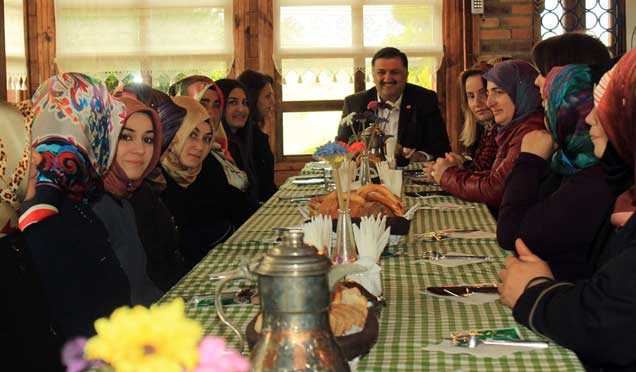 Milletvekili Karal, Kadın Kollarıyla buluştu