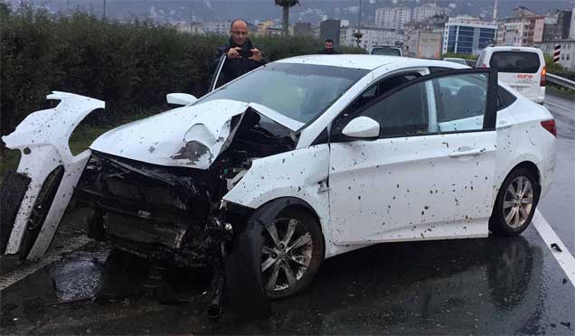 Rizesporlu Kweuke trafik kazası geçirdi