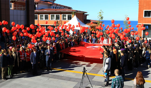 RTEÜ öğrencileri 15 Temmuz Şehitlerini unutmadı