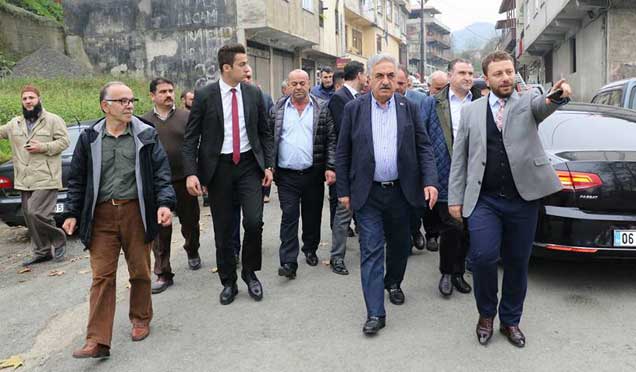 Hayati Yazıcı hemşehrileriyle hasret giderdi