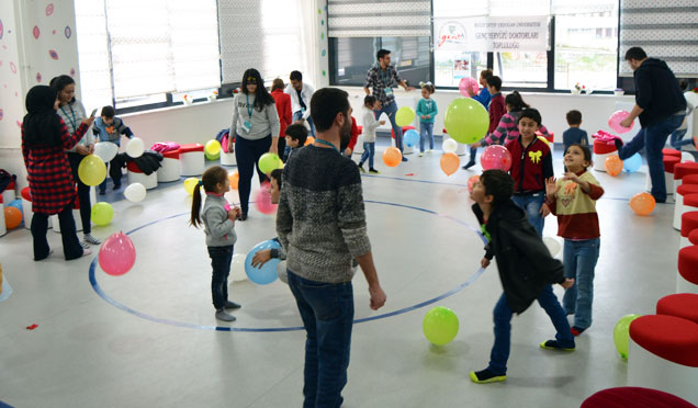Yeryüzünün Çocukları Rize Gençlik Merkezi'nde