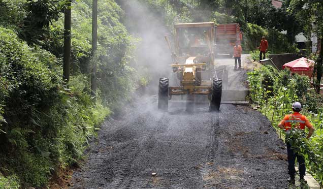 Rize Belediyesi 40 bin ton asfalt hedefine ulaştı