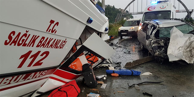 Rize'de ambulans kazası: 1 bebek öldü, 5 yaralı