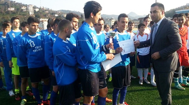 Şampiyonun adı Rize Türk Telekom Spor Lisesi