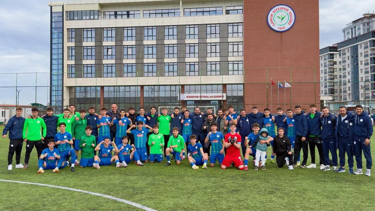 Çaykur Rizespor U16’dan 4 Köşe Galibiyet