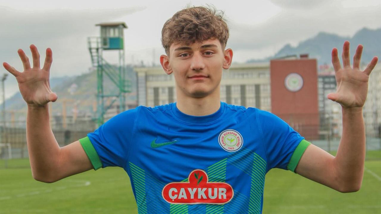 Çaykur Rizespor’un Gol Makinesine Ay-Yıldızlı Davet