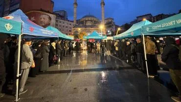 Rizeli Hacı Adayları Kutsal Topraklara Uğurlandı